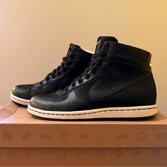 Nike Women’s Air Scandal Mid Sneaker Size 7.5 - Picture 4 of 7